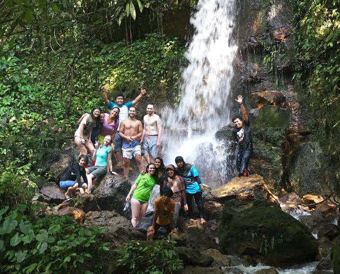 The study abroad group at a waterfall in Halimun National Park © Wendy Erb