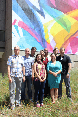 Dr. Myla Aronson and group of scientists; photo credit: Carolin Kablau